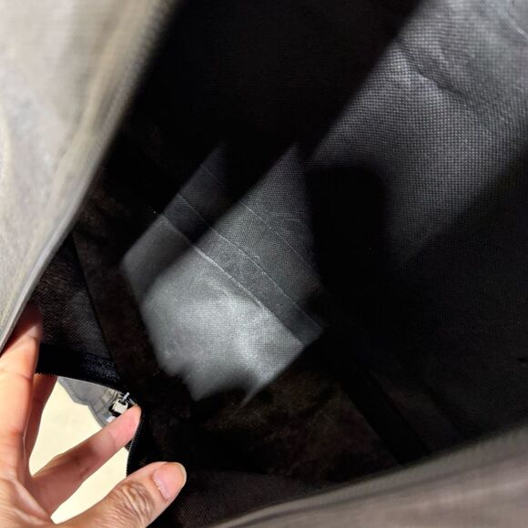 Canada Goose Arctic Program Foldable Large  Black Garment Bag - Picture 5 of 10